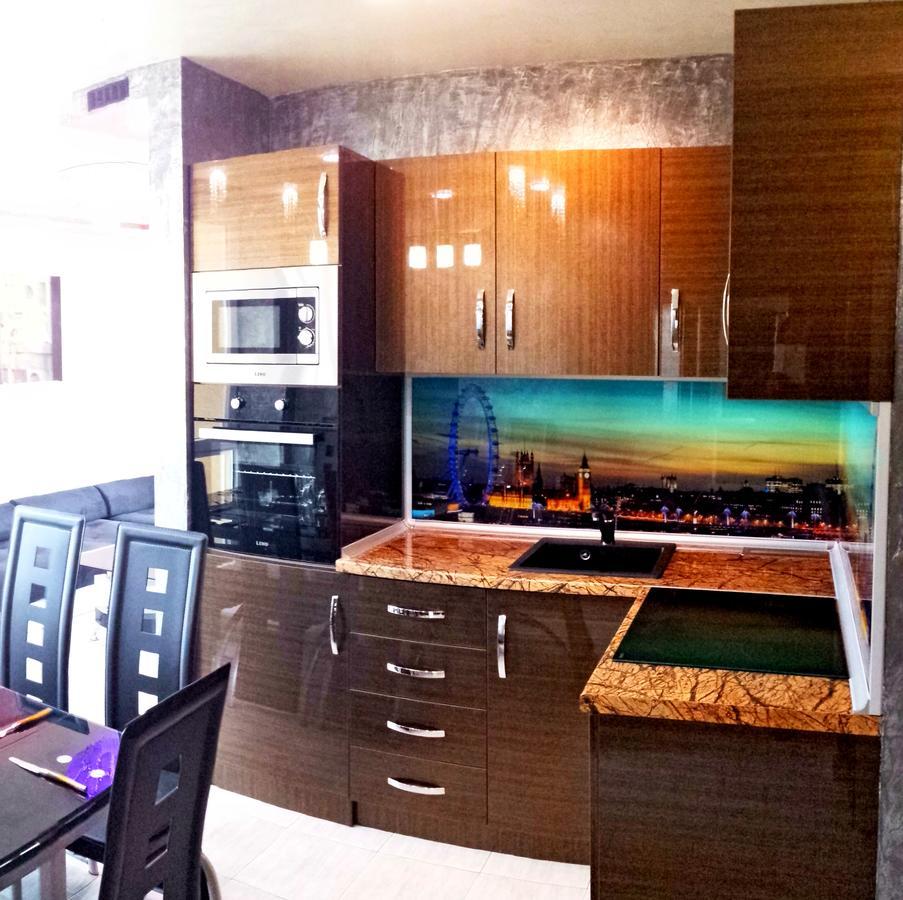 Pollo Resort Mikosta Apartments 써니비치 외부 사진