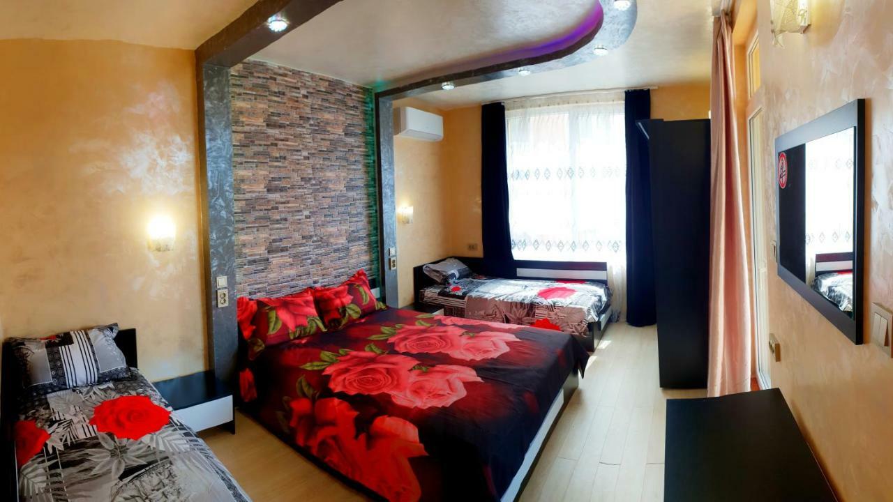 Pollo Resort Mikosta Apartments 써니비치 외부 사진
